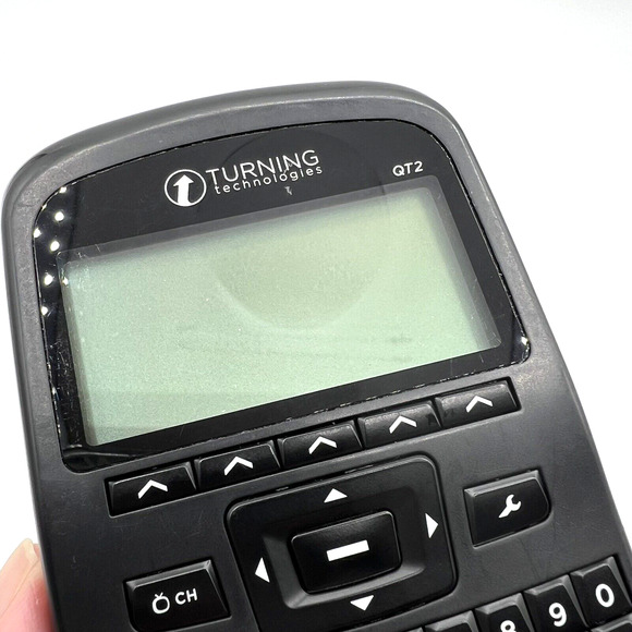 TURNING TECHNOLOGIES QT2 Response Device Clicker P/N RCQR-02 TURNS ON WORKS EUC - Picture 4 of 8